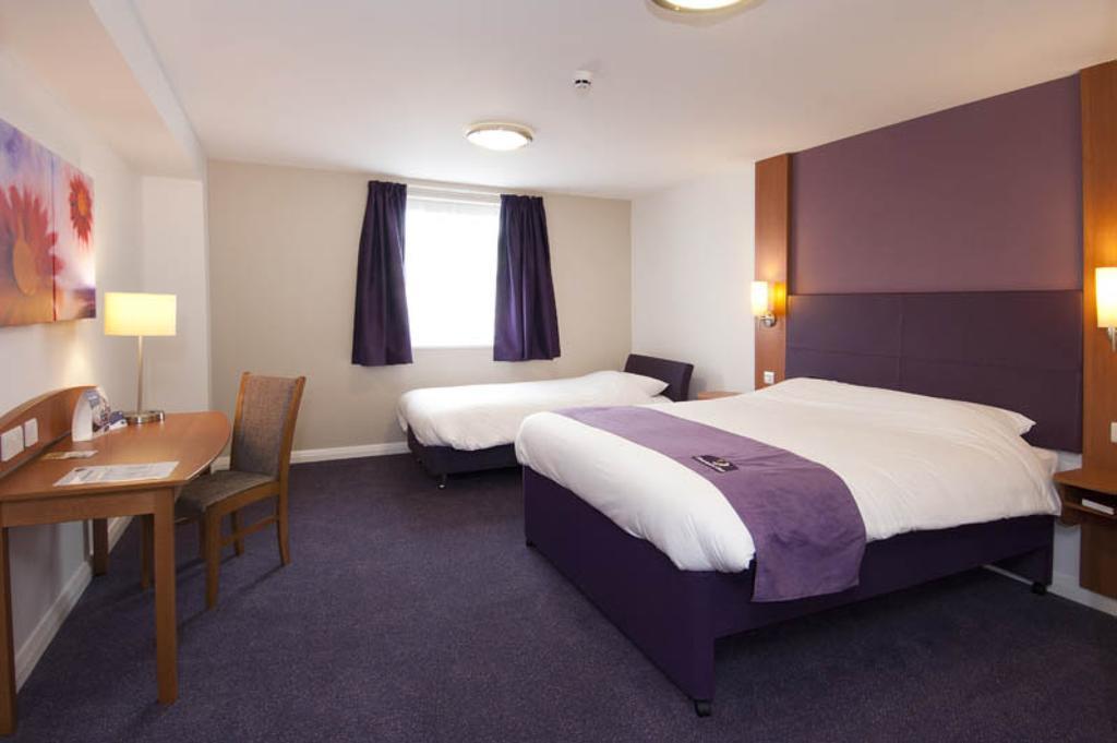 Premier Inn Epsom Central Rom bilde